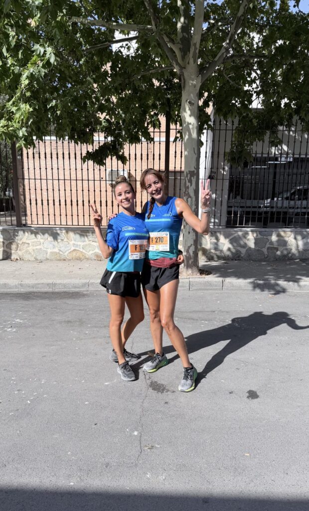 Sara López se estrena en un 10K con podio y suma junto a Beatriz Sebastián para Kilómetros por Sonrisas